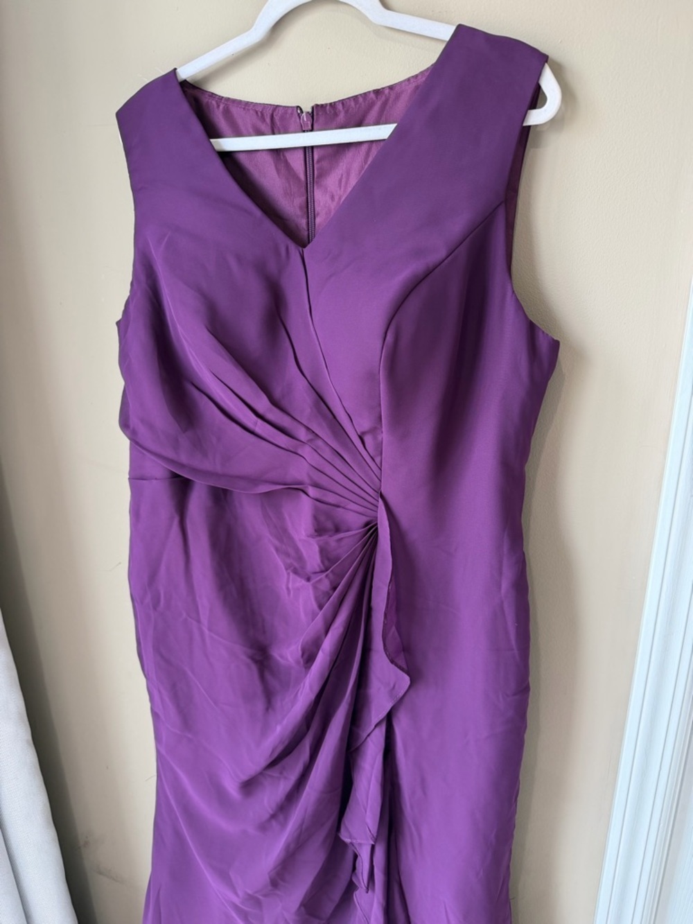 Evening gown - Picture 2 of 5